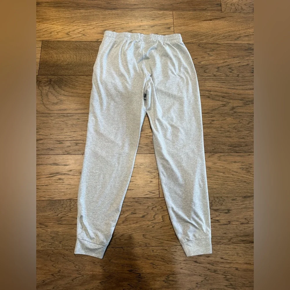 Vuori Pale Grey Heather Performance Jogger